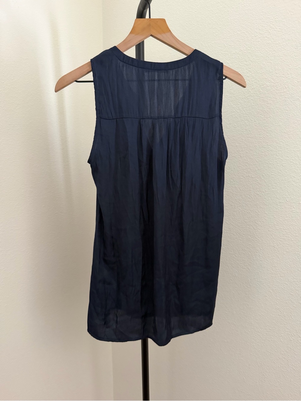 Tart Sleeveless V-Neck Camisole in Navy - Picture 4 of 4